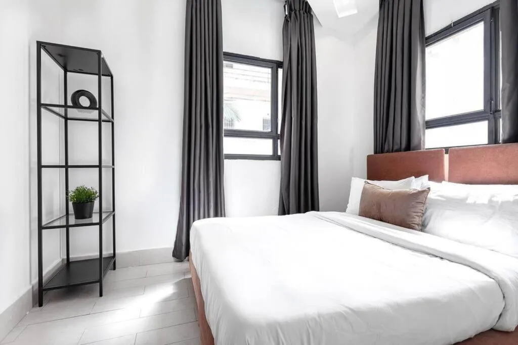Image 6 of 2Bedroom Suite with shelter Shenkin Hotel