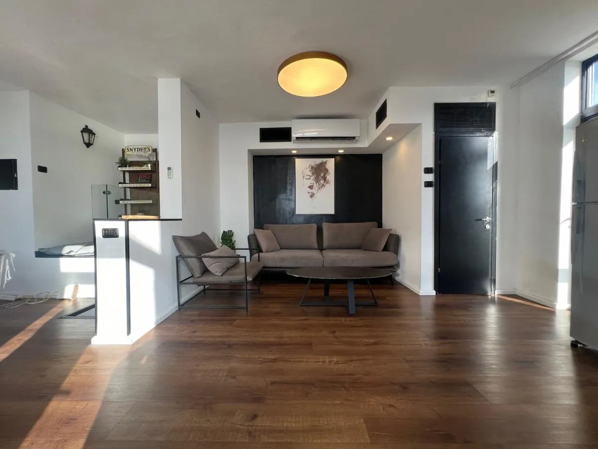 Image 3 of 3Bedrooms Suite With Balcony and shelter Yarkon15