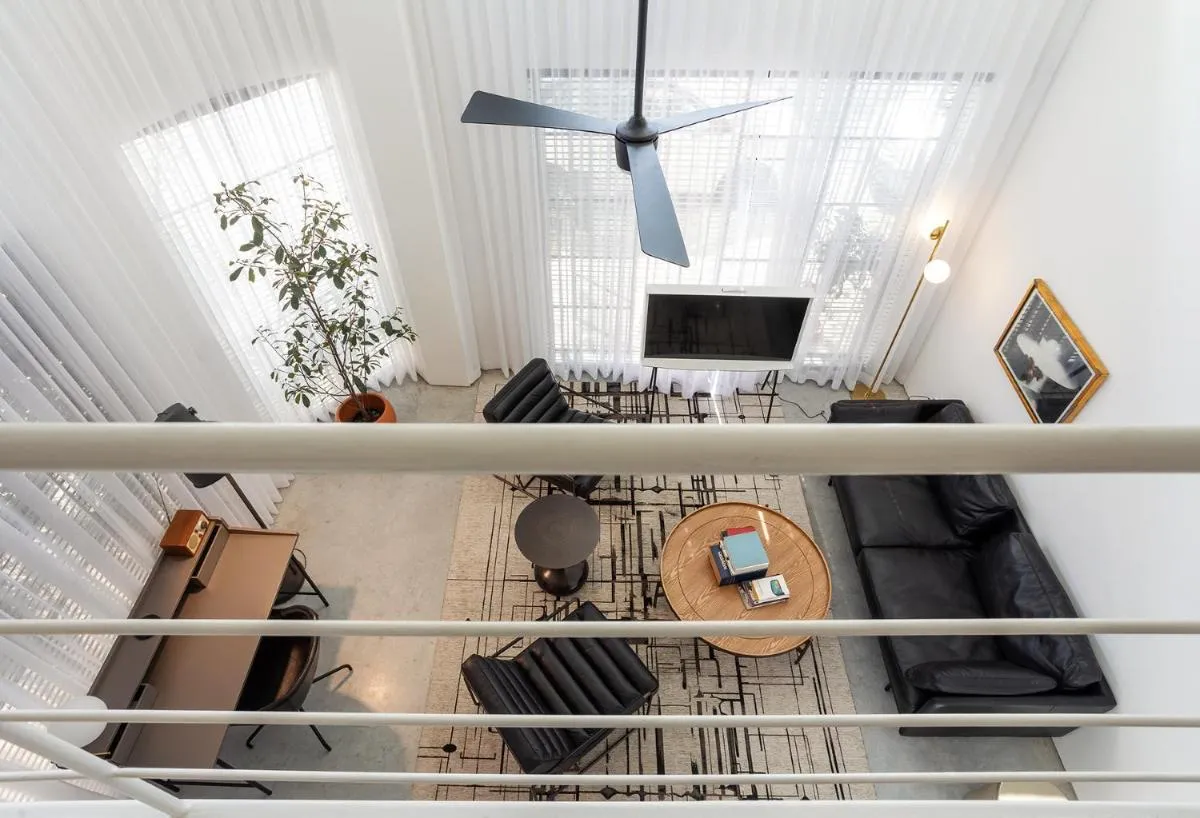 Image 4 of A Bauhaus Gem – Prime Location