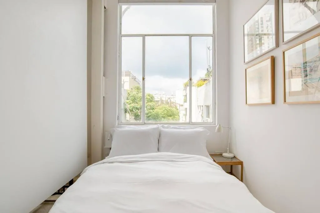 Image 6 of A Gorgeous Studio in the Hippest Building in Town