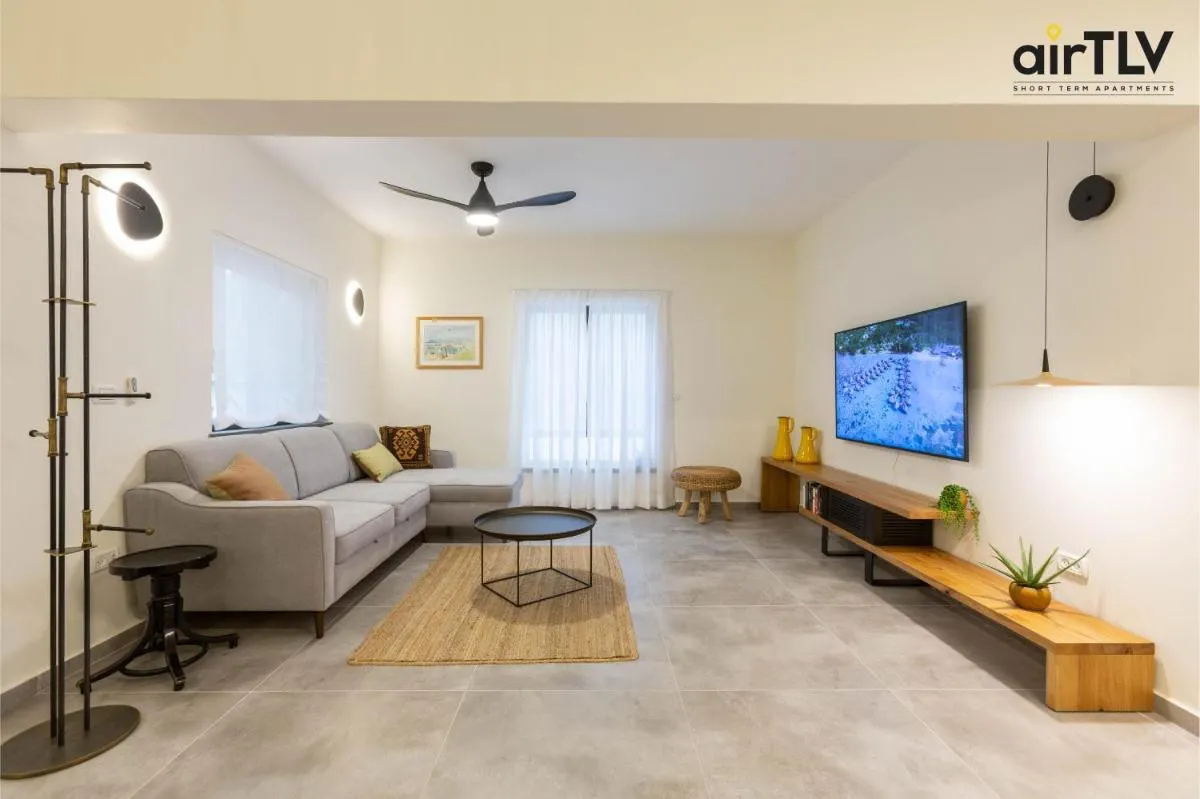 Image 4 of AirTLV – Sirkin Beautiful Apartment Super Prime location