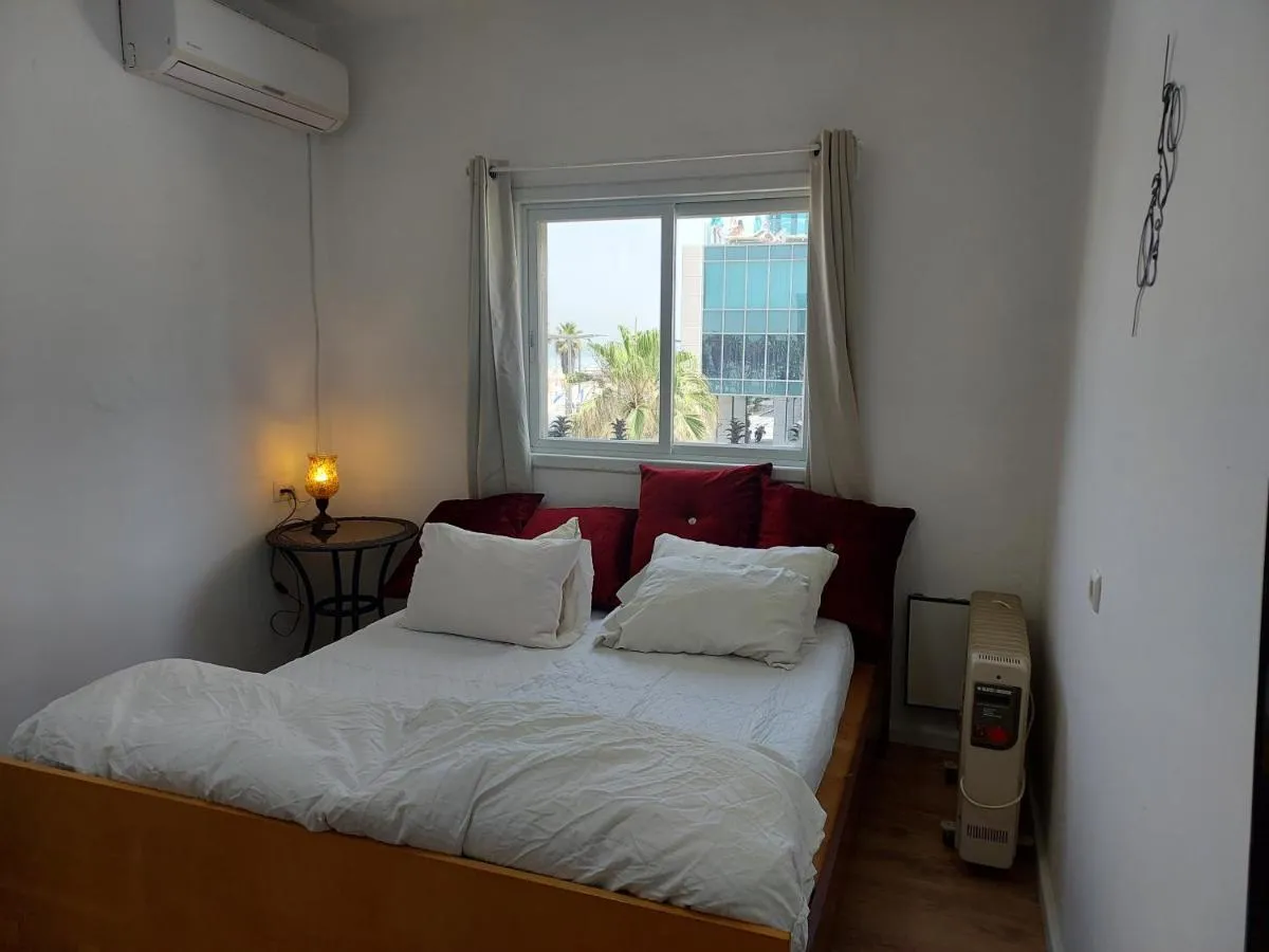 Image 1 of Aparthotel Banana Beach