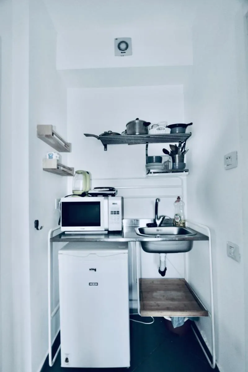 Image 5 of Assuta studio