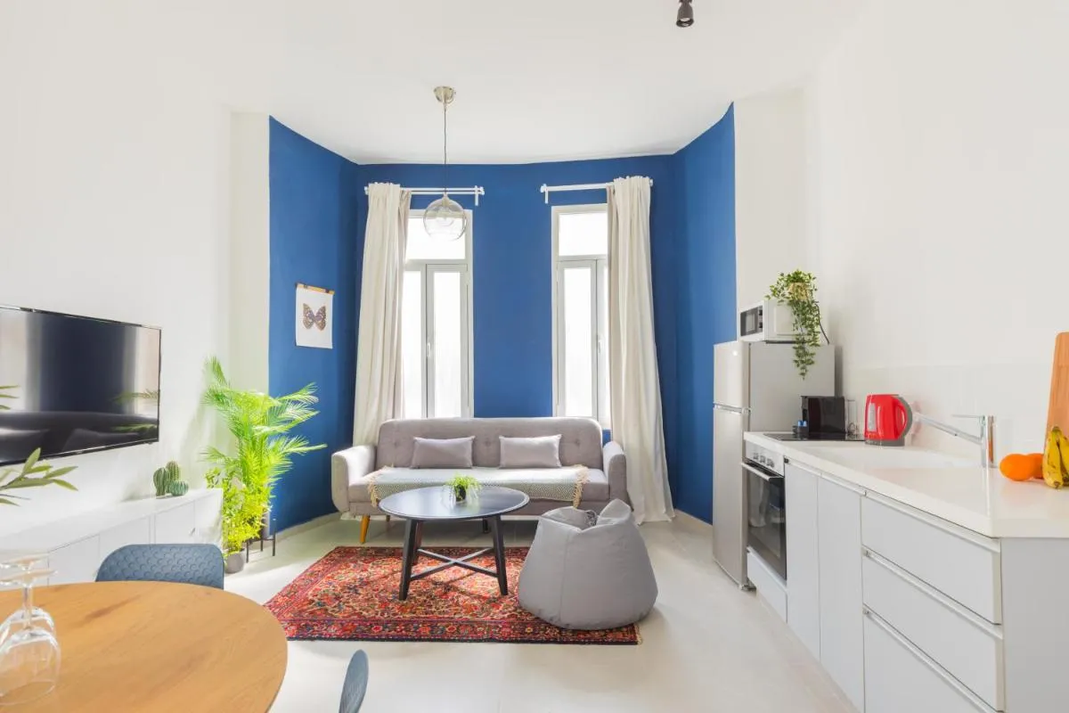 Image 2 of Authentic Carmel Market Apartment with Balcony