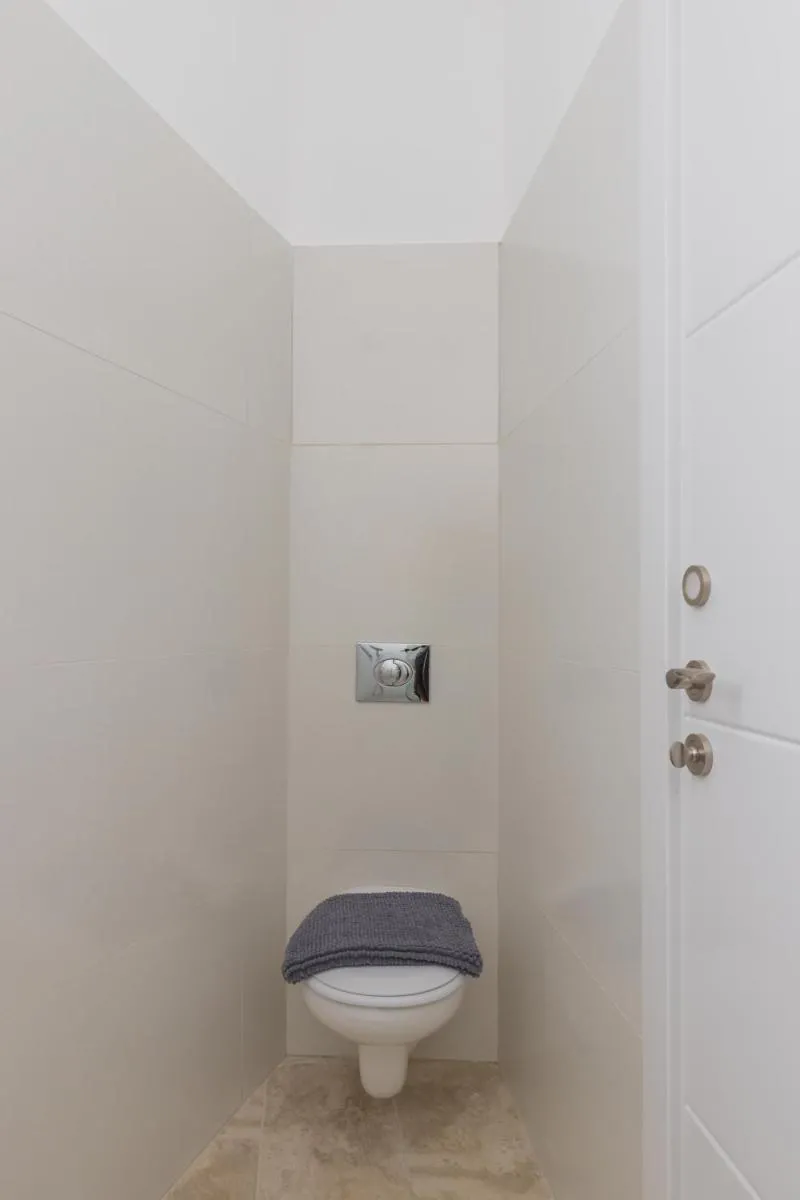 Image 3 of Authentic Carmel Market Apartment with Balcony