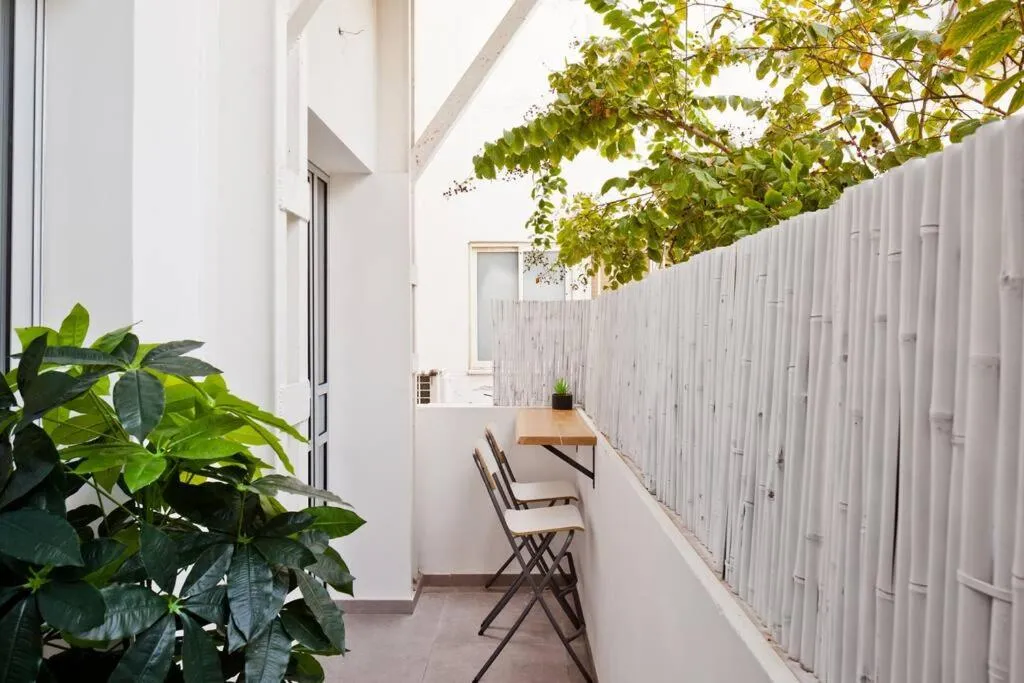 Image 3 of Beautifully Renovated 2BR with Balcony Beachfront*