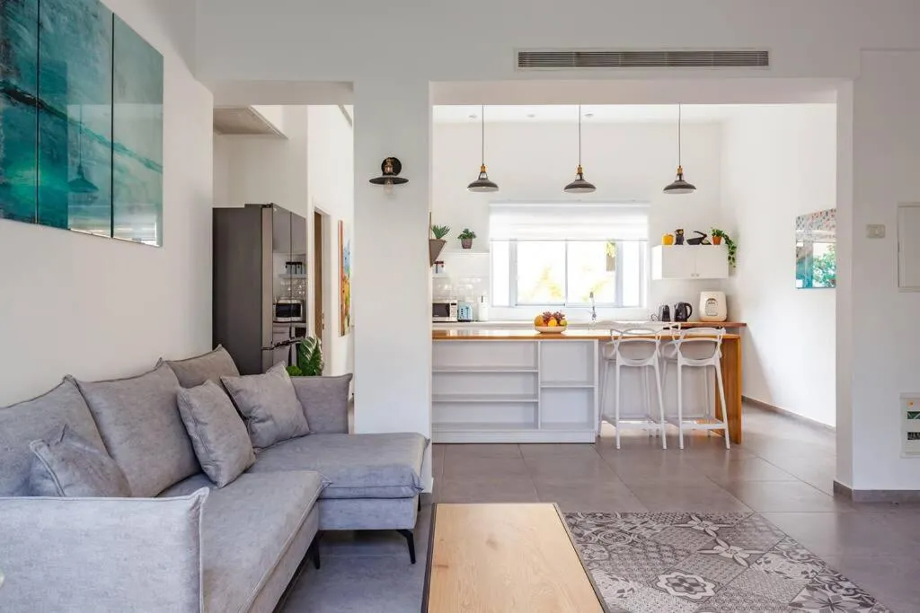 Image 1 of Beautifully Renovated 2BR with Balcony Beachfront*