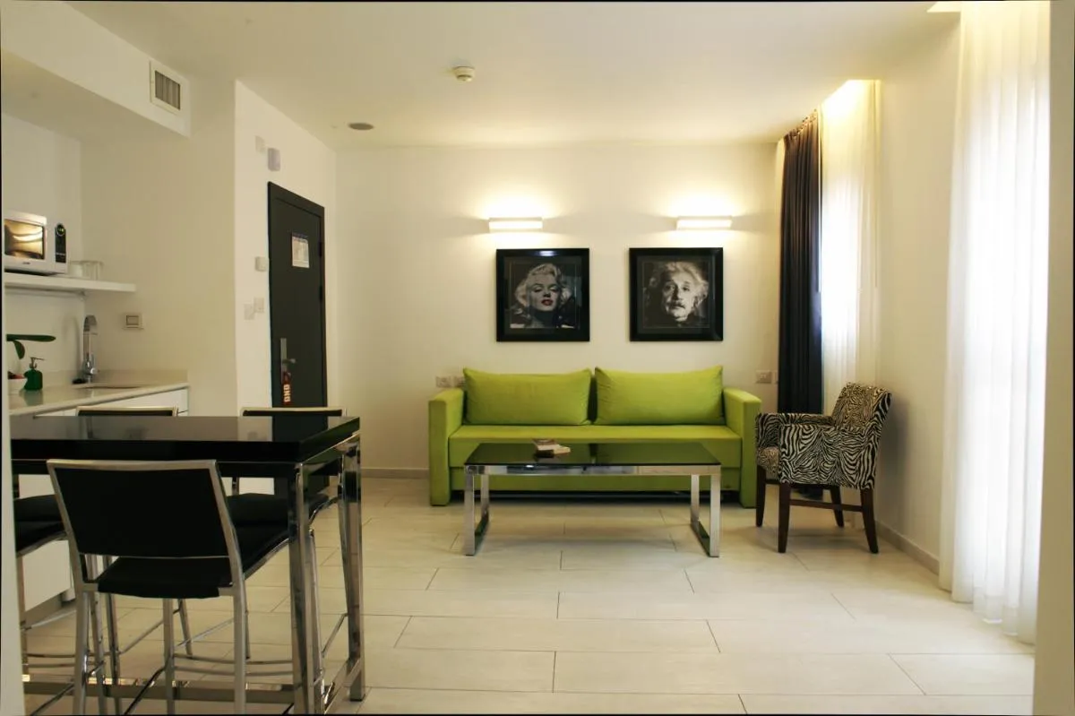 Image 1 of Best Western Regency Suites