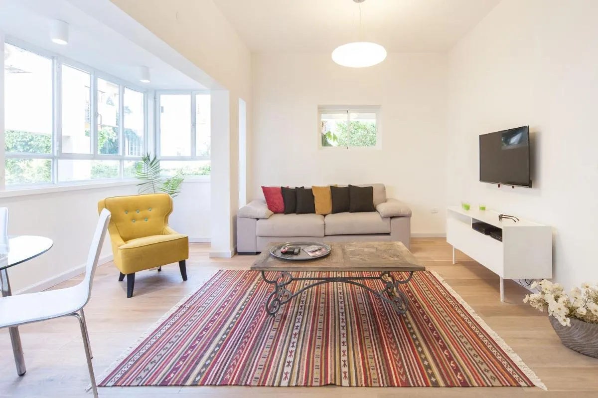 Image 1 of Bright 2BD Apartment in the Heart of Tel Aviv with Shelter by Sea N’ Rent