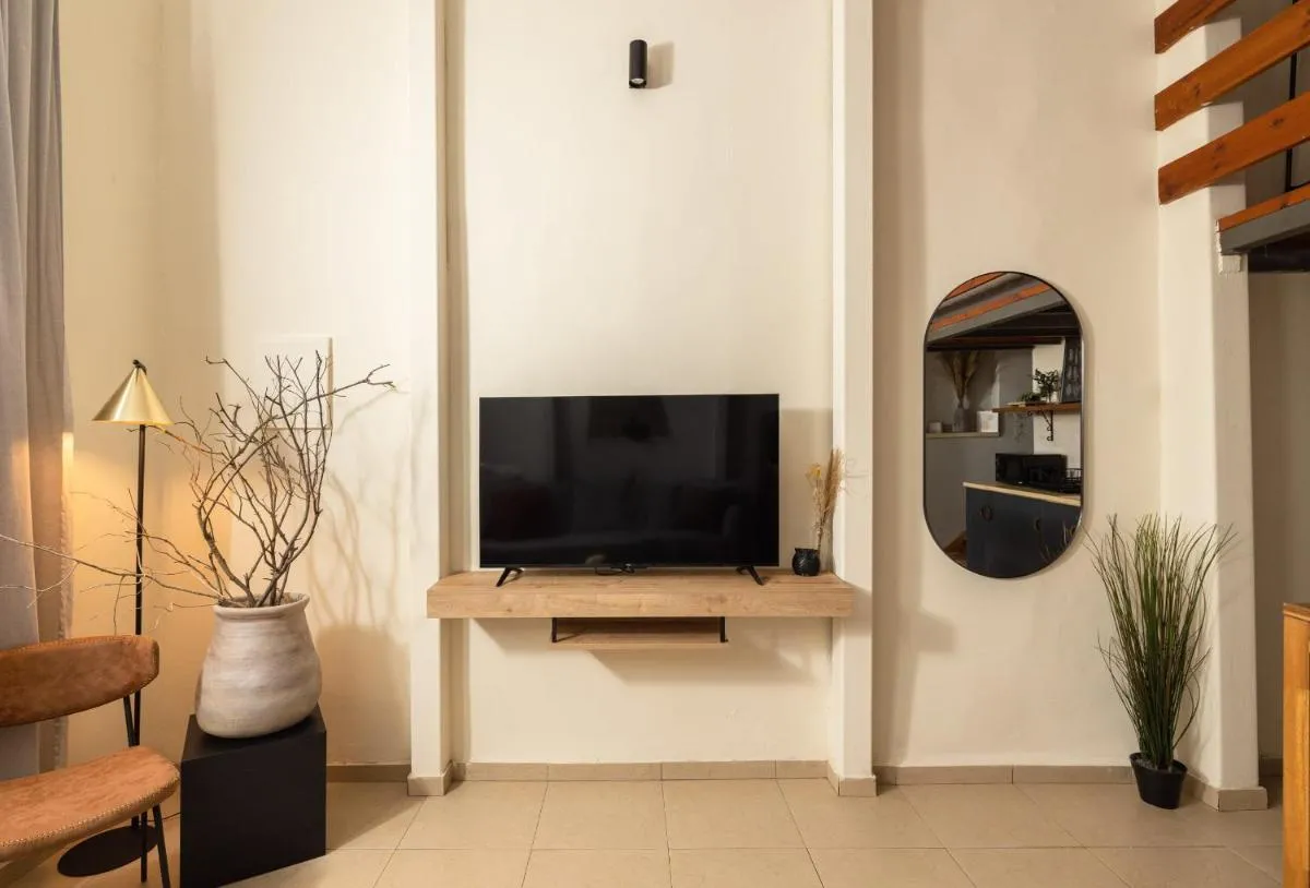 Image 2 of By the beach cozy apt