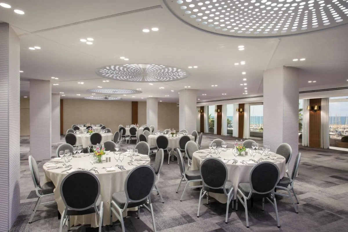 Image 1 of Carlton Tel Aviv Hotel – Luxury on the Beach