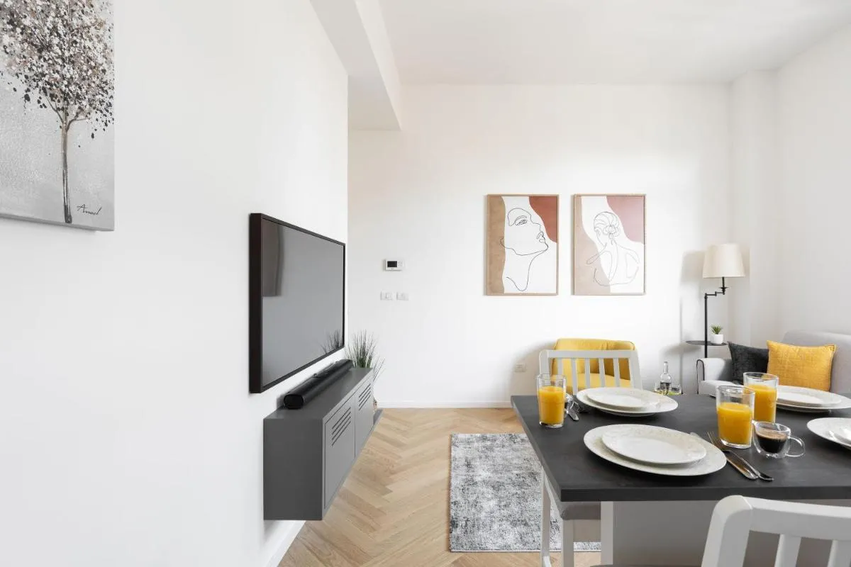Image 4 of Charming 1BR Apt w Modern Fixtures in City Center with Shelter by Sea N’ Rent