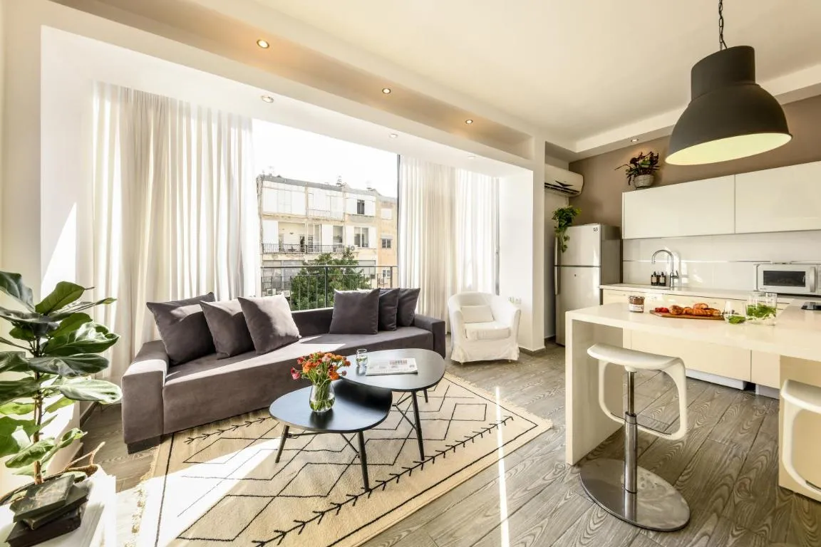 Image of Charming 1 BR Apt w Sliding Window in Tel Aviv and Shelter by Sea N’ Rent
