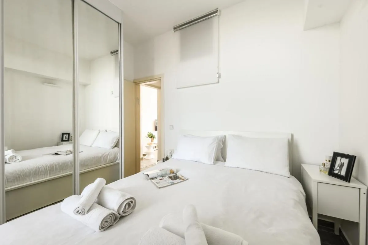 Image 4 of Charming 1 BR Apt w Sliding Window in Tel Aviv and Shelter by Sea N’ Rent
