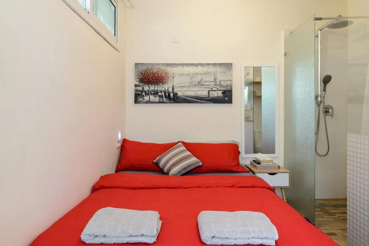Image 1 of Charming Boutique Studio – TLv Center
