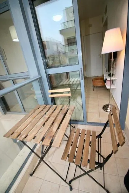 Image 5 of Chic apartment! city center