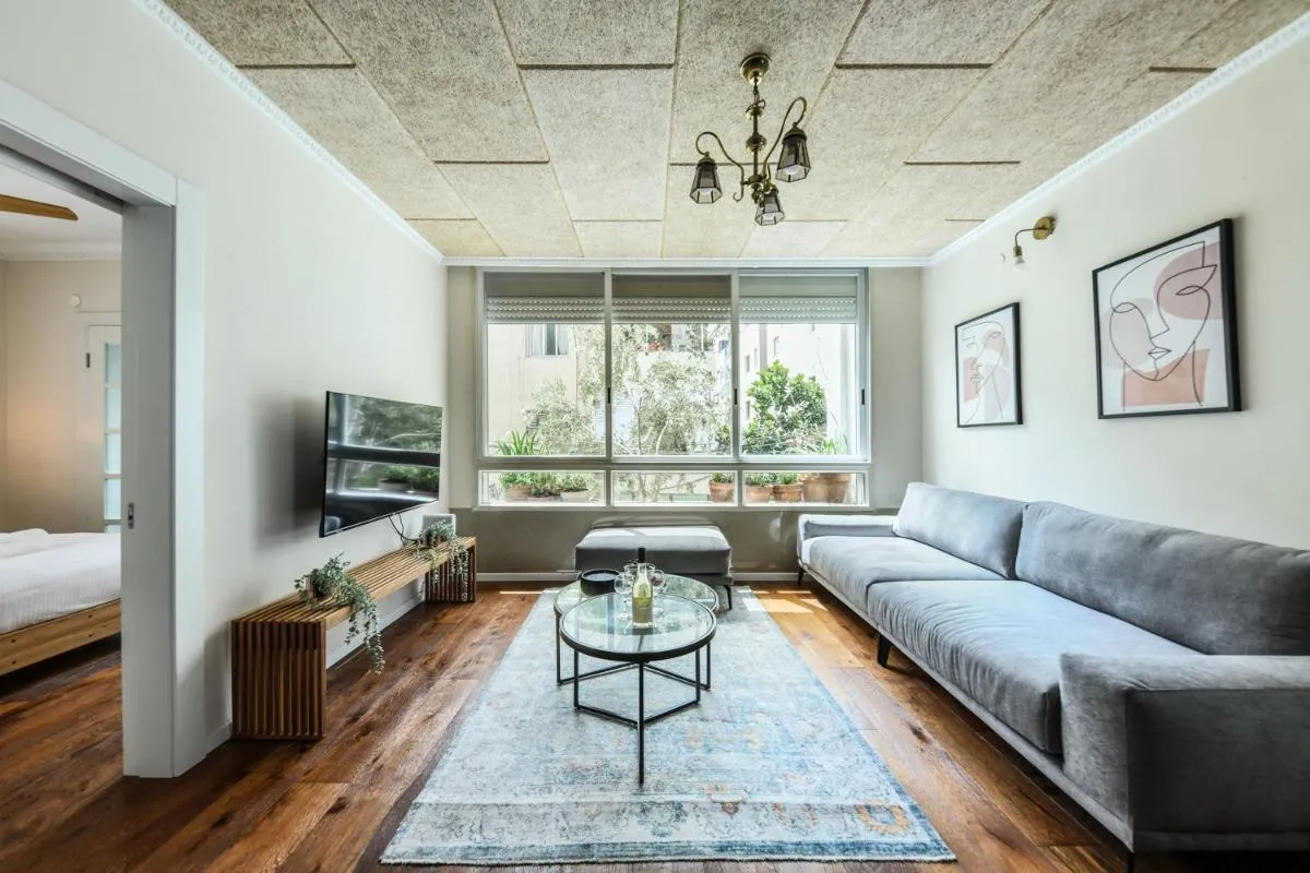 Image 1 of Country Style 3BR Apartment 2min from the Beach with Shelter by Sea N Rent