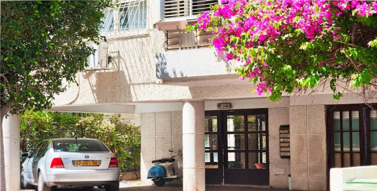 Image 1 of Cozy 1 BR Apt Only a 5 Minute Walk from the Beach with Shelter by Sea N’ Rent