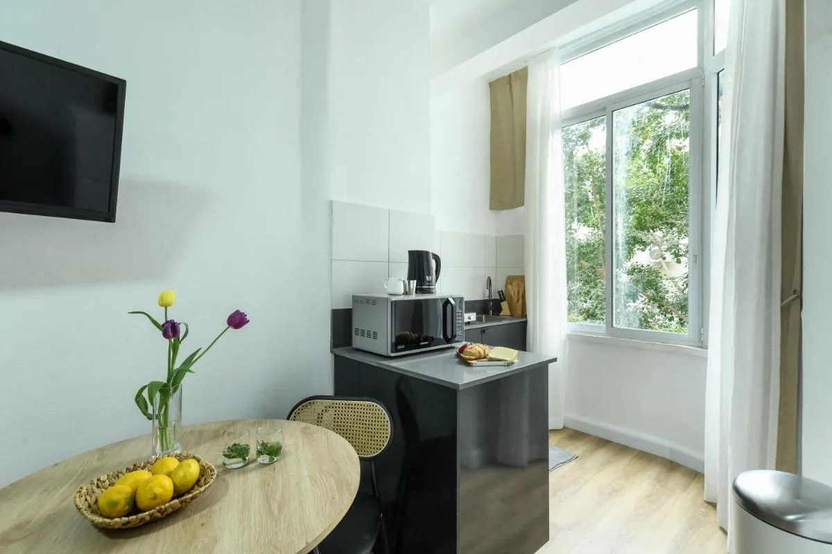 Image 6 of Cozy 1BR Studio Apartment in Heart of Tel Aviv with Shelter by Sea N’ Rent