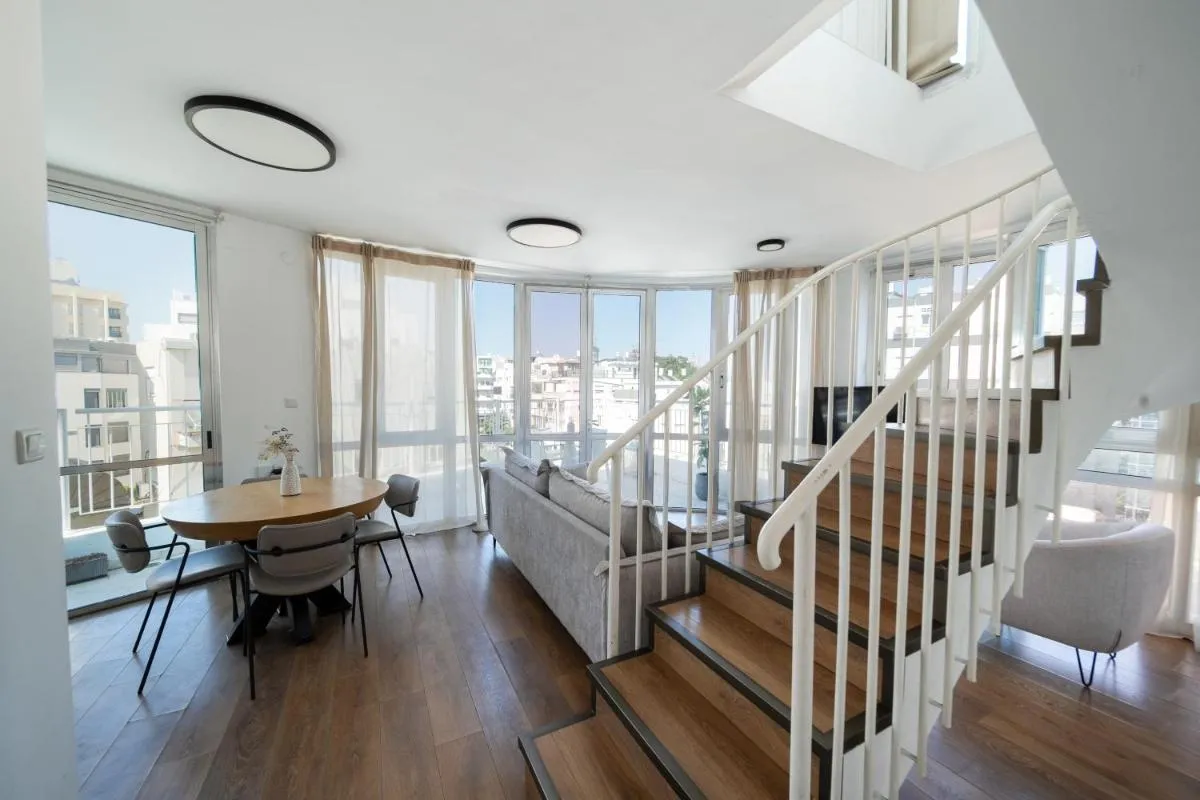 Image 2 of David Frishman Residence – Sea view penthouse