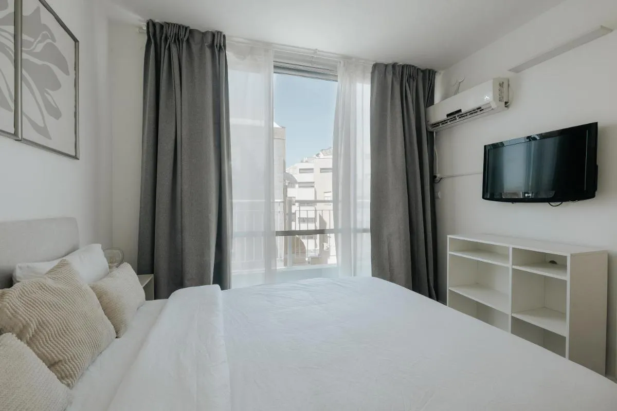 Image 1 of David Frishman Residence – Sea view penthouse