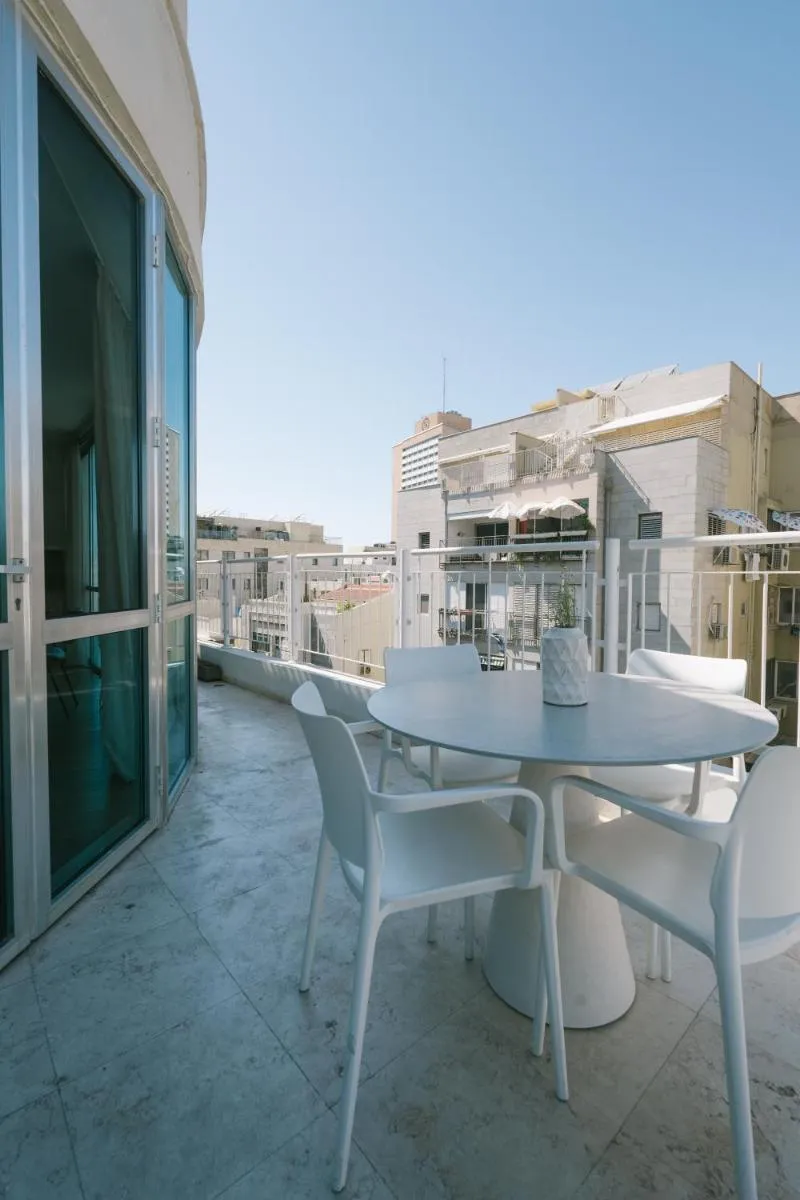 Image 5 of David Frishman Residence – Sea view penthouse