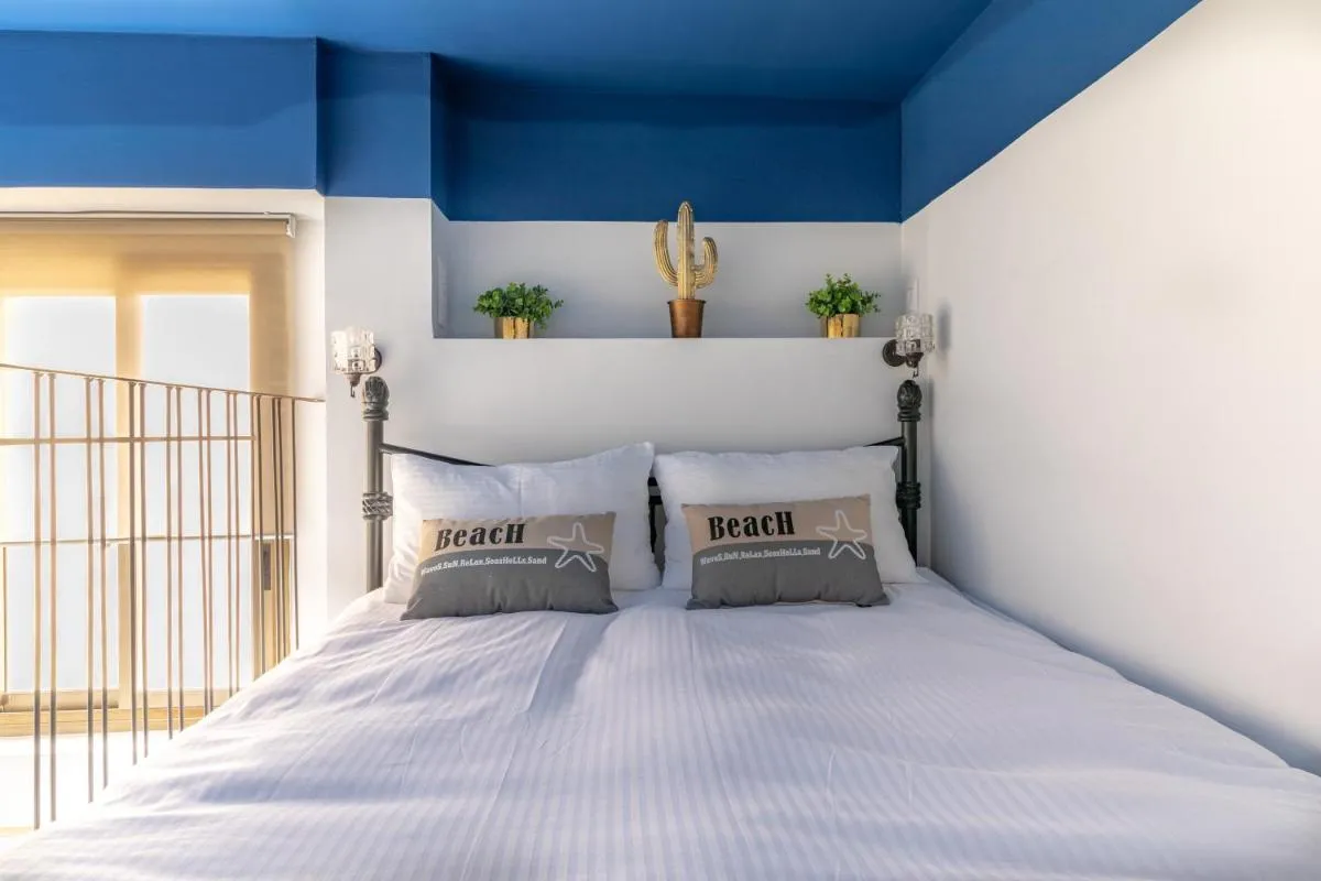 Image 6 of Dreamy Loft Apt. 2Min Walk To The Beach+Netflix