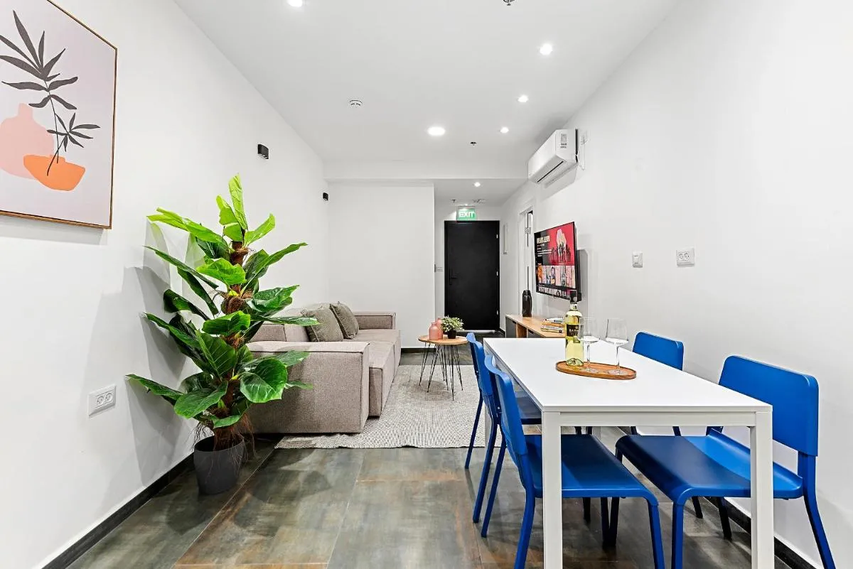 Image 3 of Fresh new place, central w Bomb Shelter right next to the beach M3