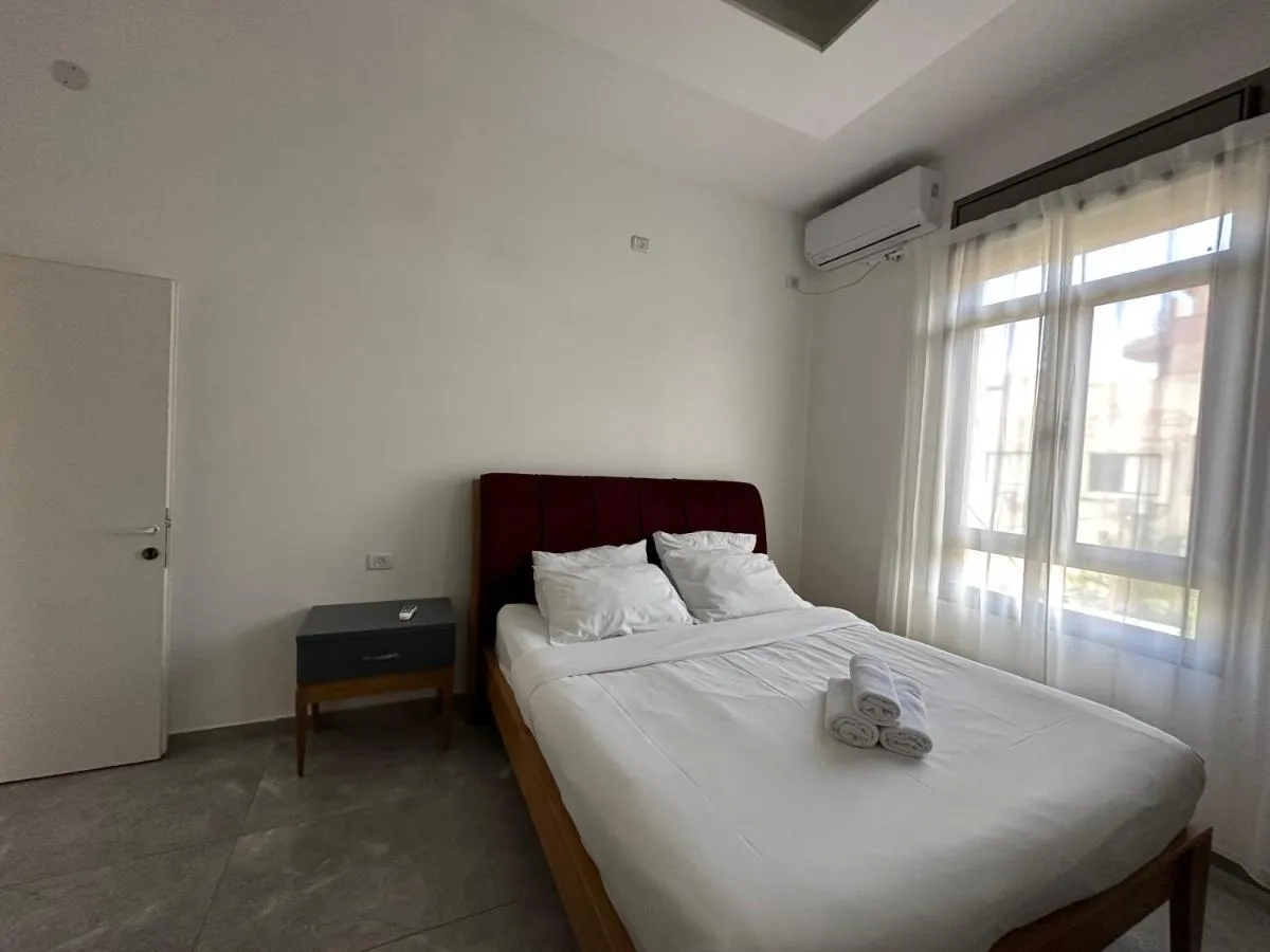 Image 6 of Ha-Yarkon Forty One