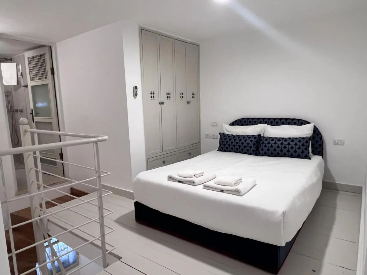 Image 1 of High End Renovated Duplex near Carmel Market by FeeHome