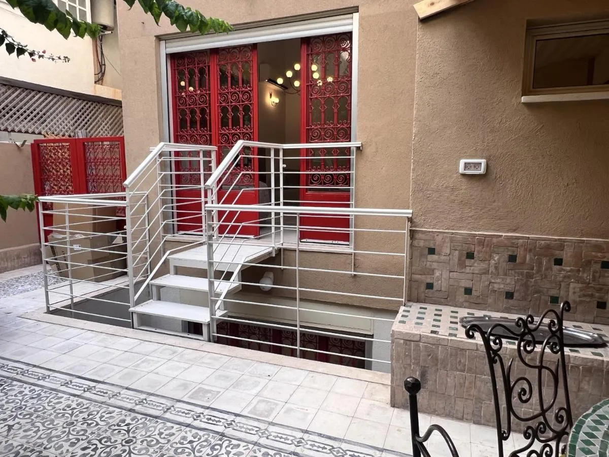 Image 4 of High End Renovated Duplex near Carmel Market by FeeHome