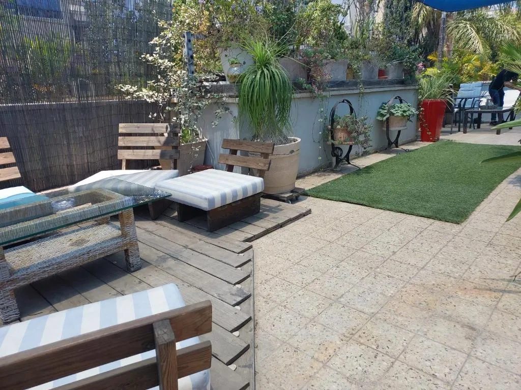 Image of Indigo roof garden Apt. 1BR 1BA
