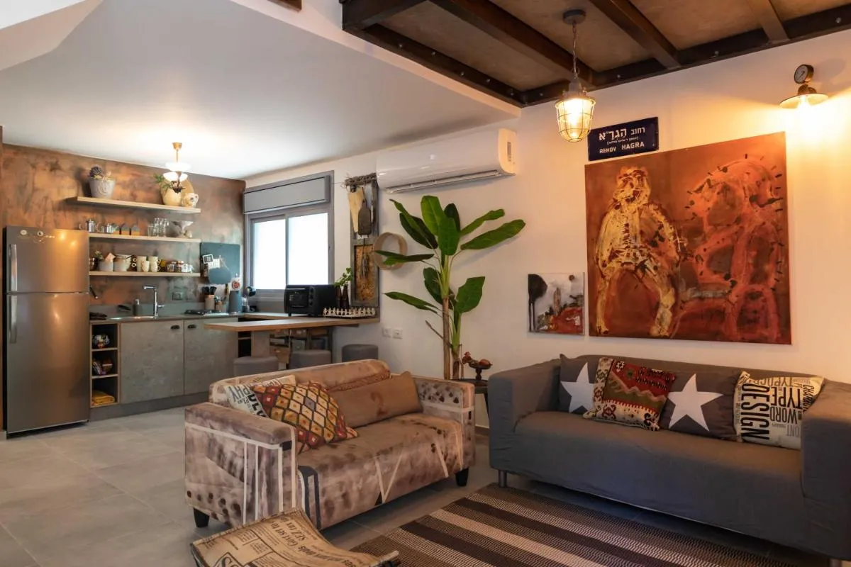 Image 2 of Inspirational Apartment