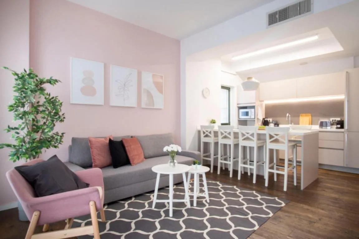 Image of Jaffa/Noga Courtyard Apt