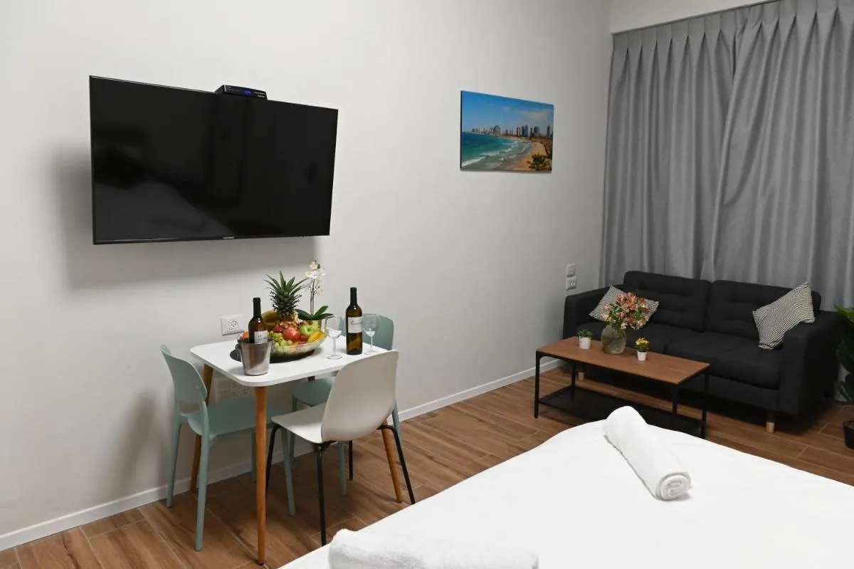 Image 4 of Kalvin Apartments by Levinsky Market