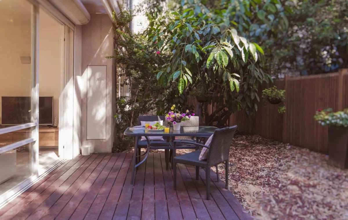 Image 5 of Luxurious by the Beach Apartment with Garden