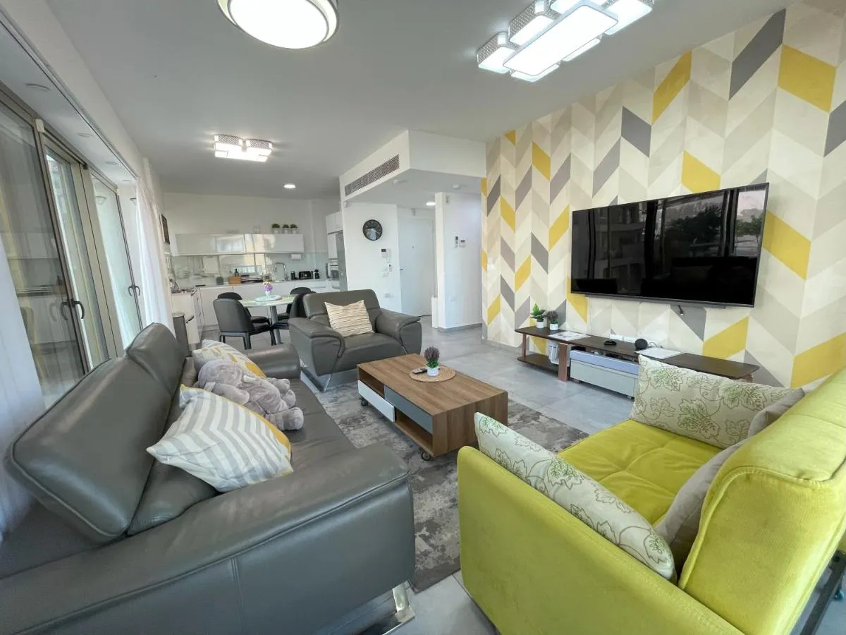 Image 2 of Luxury Apartment Port of Jaffa