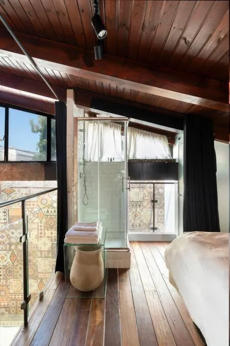 Image 5 of Luxury Villa Steps from the Beach in Neve Tzedek