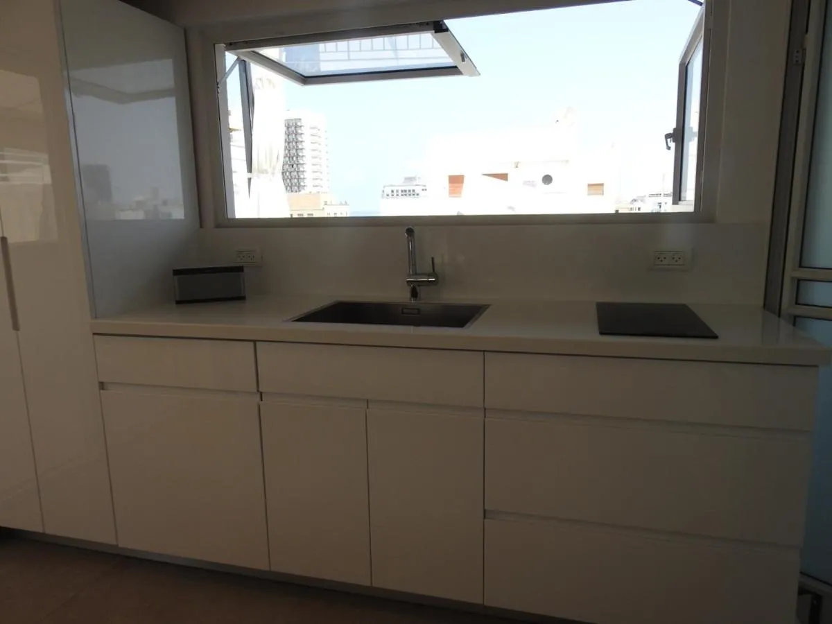 Image 2 of Luxury apartment Tel Aviv Gordon Beach Ha Yarkon