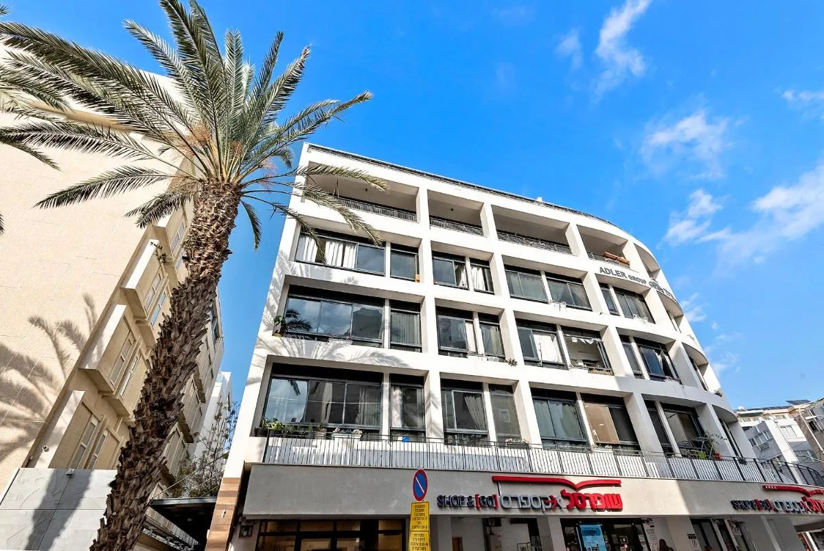Image 5 of Modern renovated 1 bedroom apartment w Bomb Shelter Central TLV M2