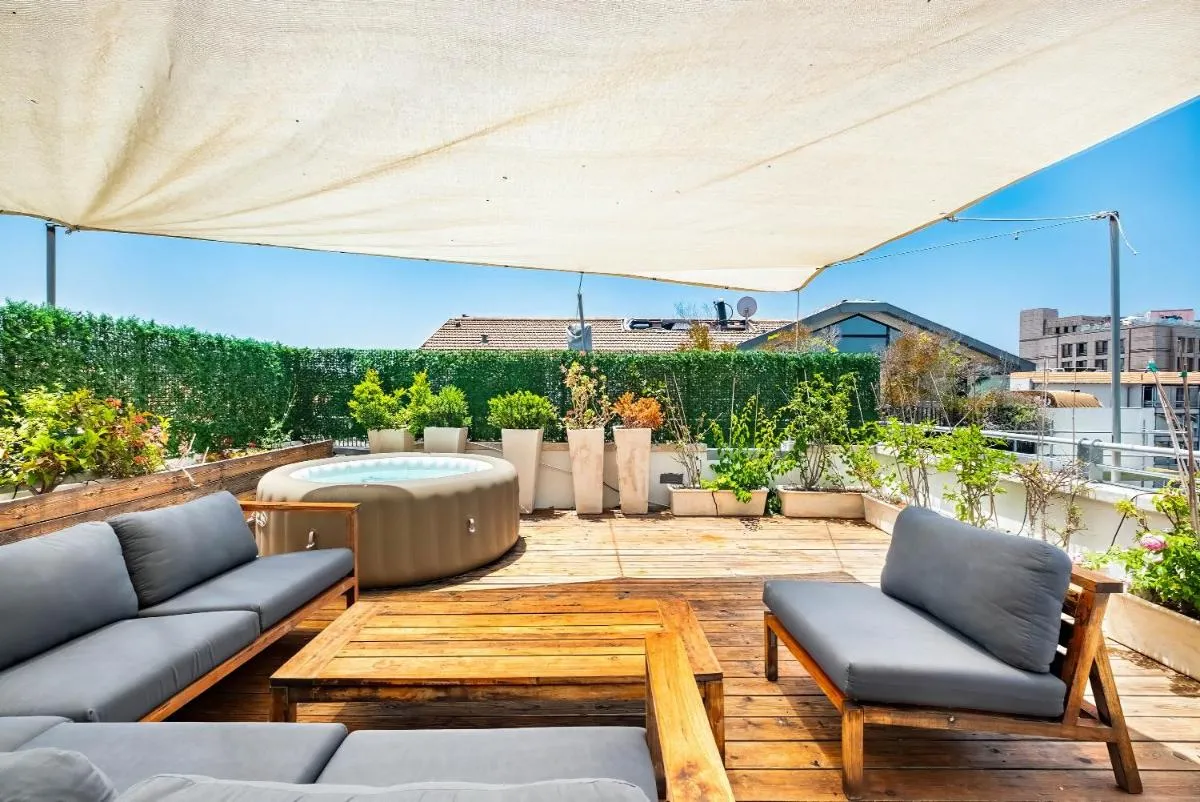 Image 4 of Penthouse & Jacuzzi in Neve Tzedek by FeelHome