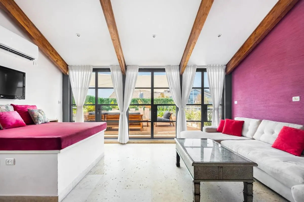 Image 3 of Penthouse & Jacuzzi in Neve Tzedek by FeelHome