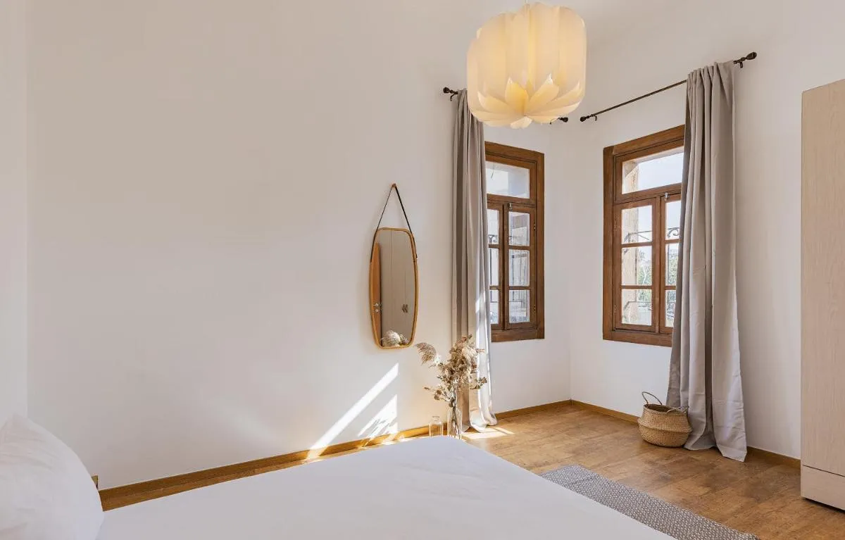 Image 6 of Renovated Historical Roof Top Apt by the Beach