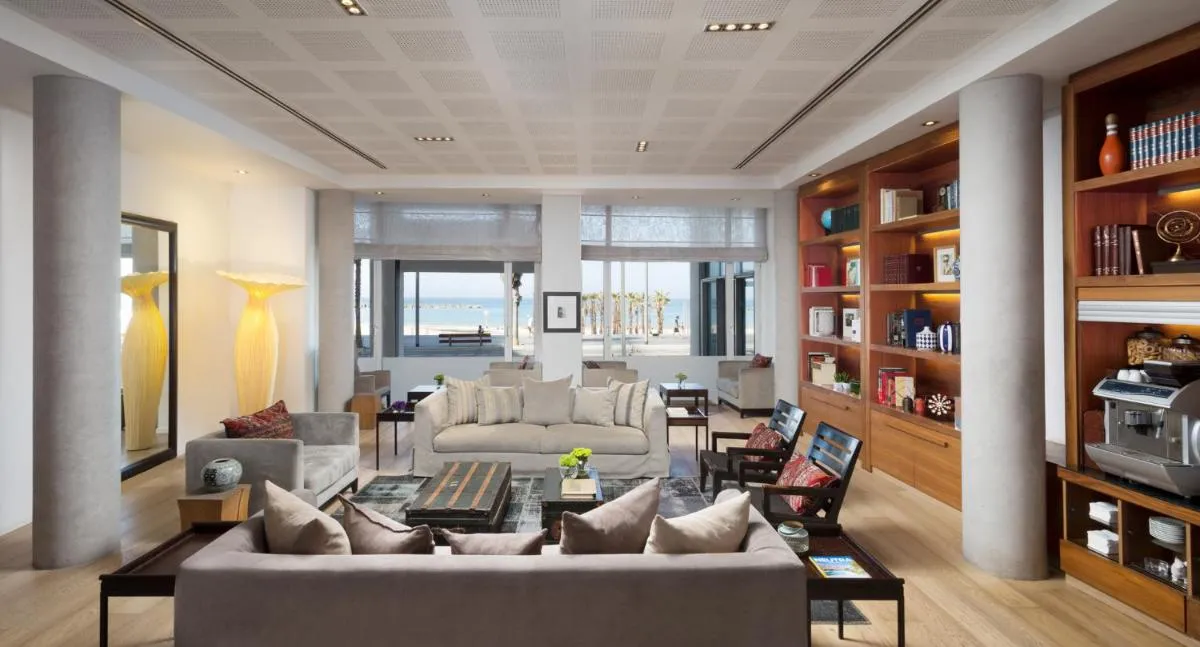 Image 4 of Sea Executive Suites