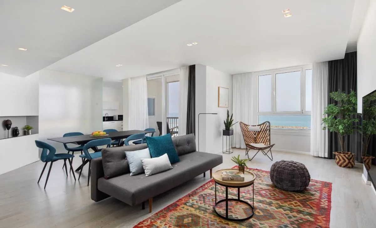 Image 6 of Sea Executive Suites