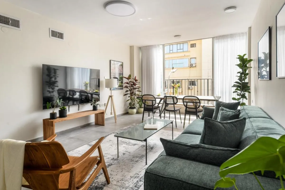 Image 1 of Spacious & Bright 3BR Apt Near the Beach & Port by Sea N’ Rent