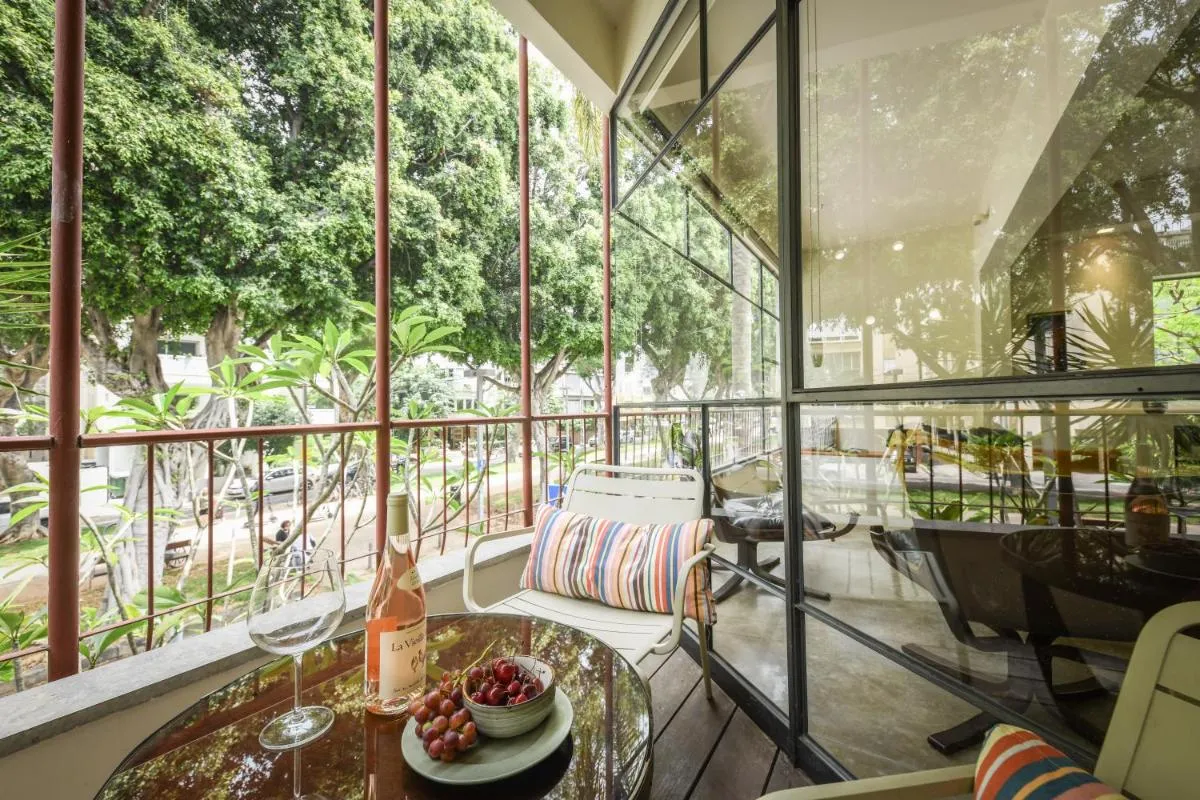 Image 1 of Spacious & Green 3BR Apt w Balcony in City Center with Shelter by Sea N’ Rent