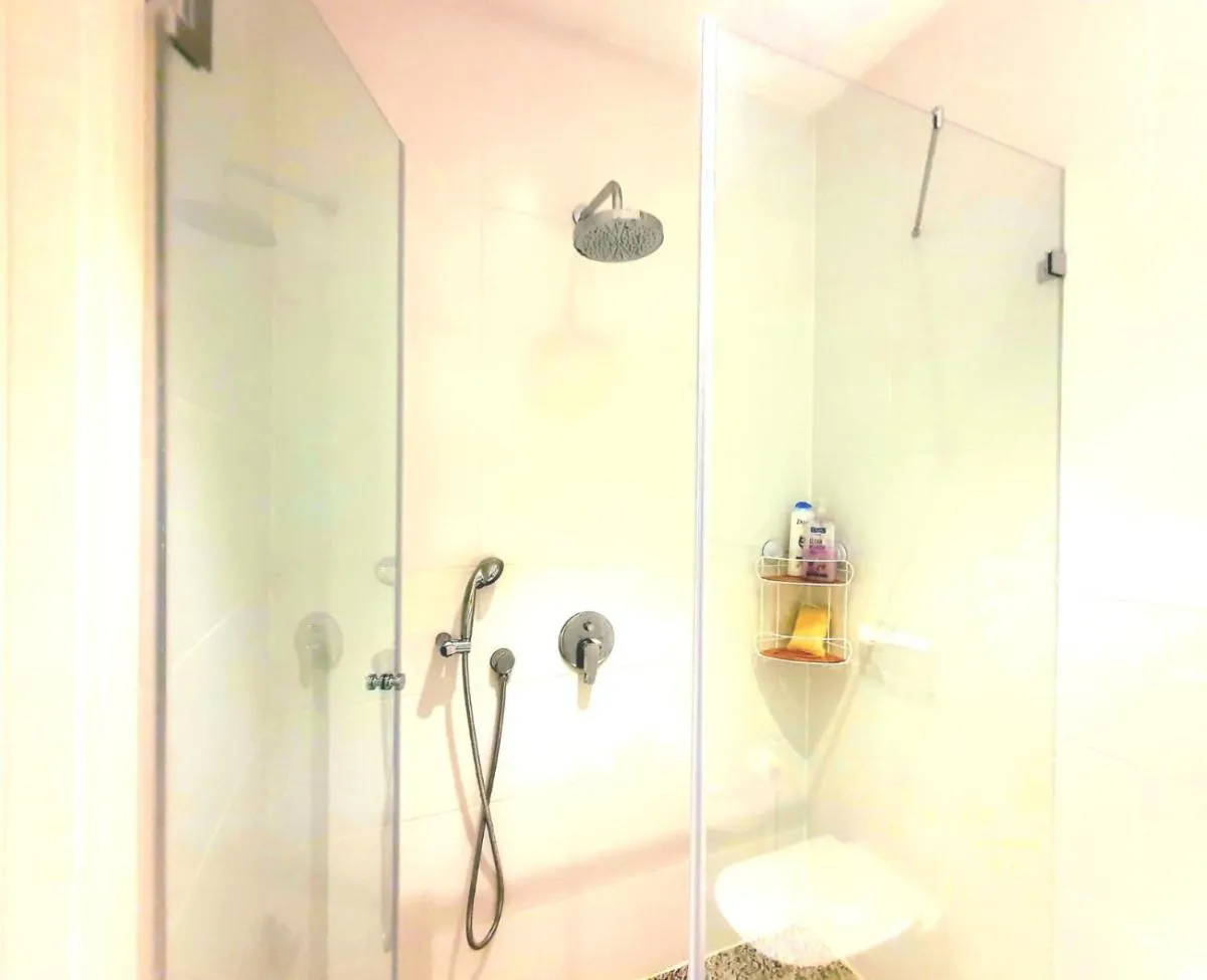 Image 2 of Spacious New 1BD Levinski Florentin