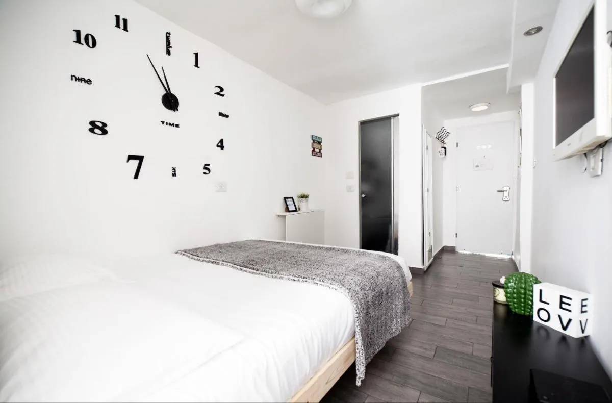 Image 6 of Stunning Studio By The Beach With Free Parking