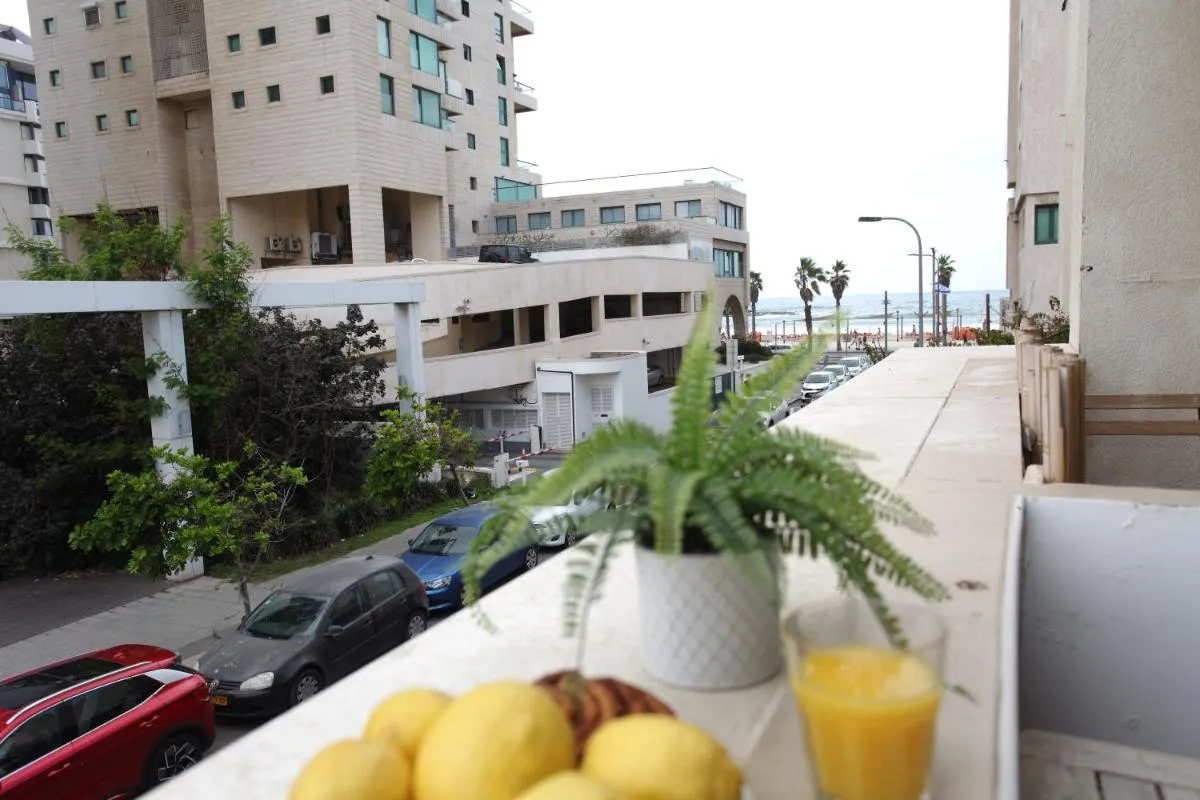 Image 6 of Sweet Home On The Beach